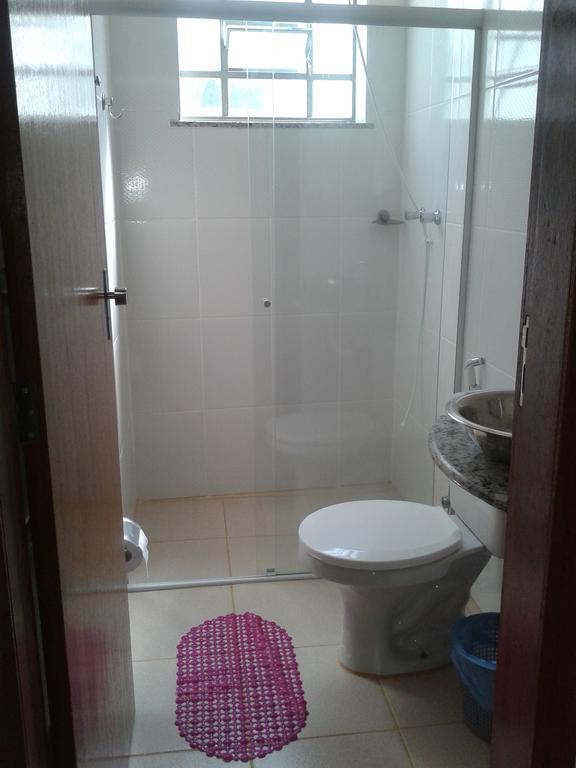 Suites Caicara Belo Horizonte Szoba fotó